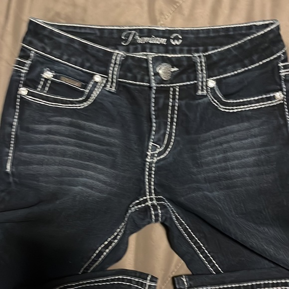 4/$65. Warehouse One Premium jeans. Like new. Pretty sequins on back pockets. - Picture 4 of 4